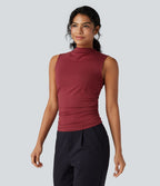 Top tailleur froncé col montant sans manches