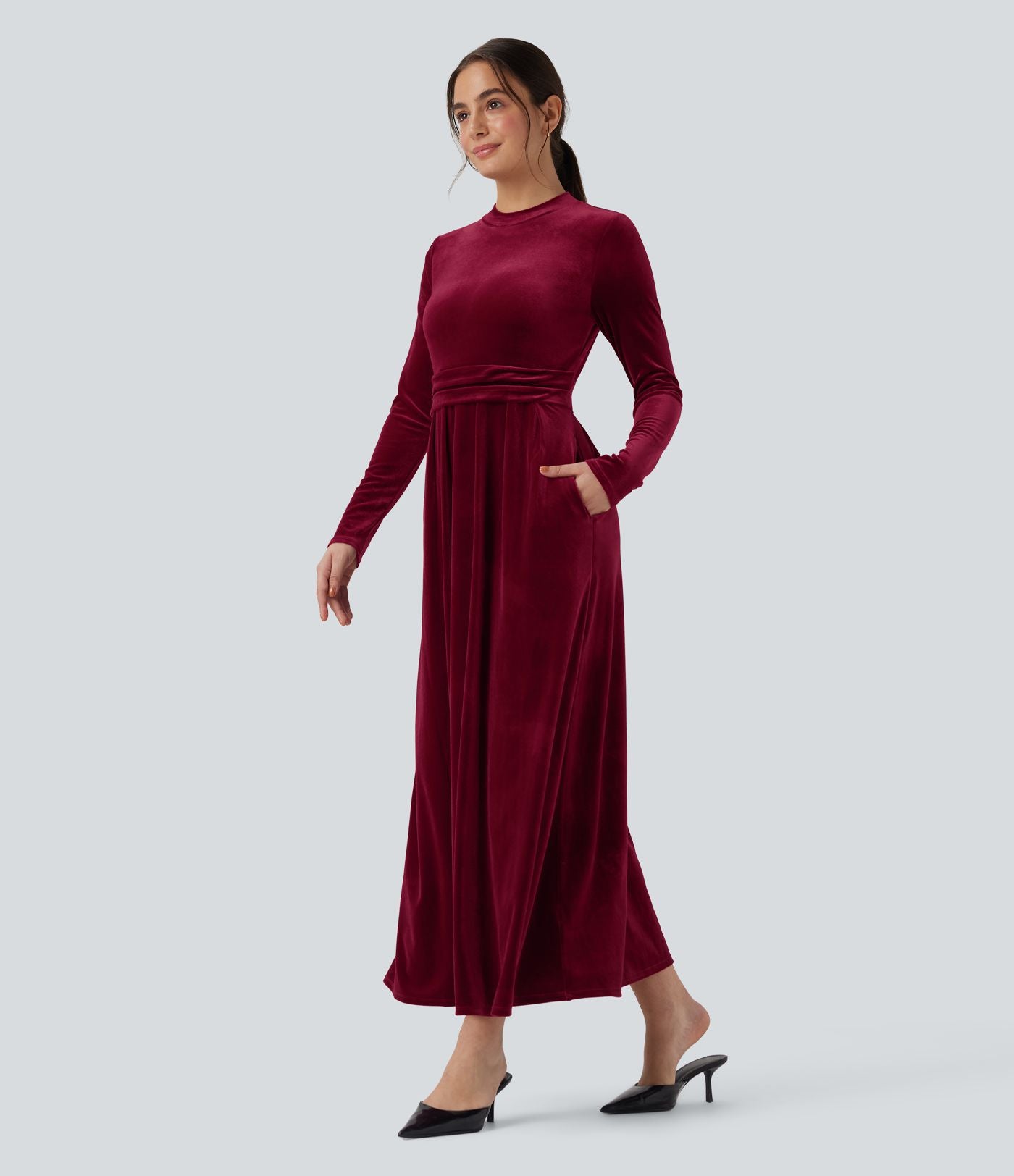 Robe longue en velours col montant manches longues avec poches