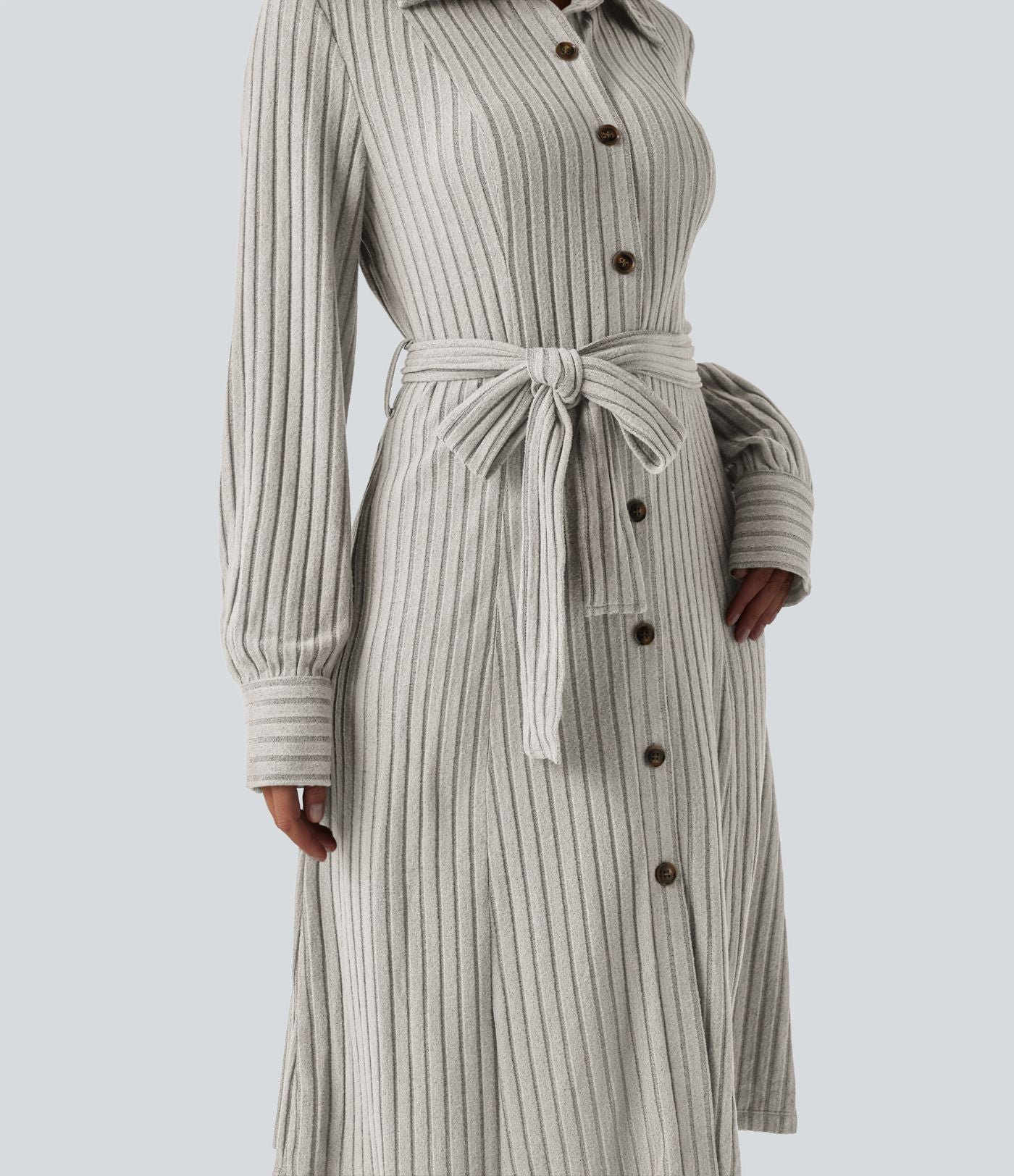 Robe de bureau mi-longue en maille côtelée à manches longues avec ceinture