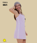 Robe sport mini dos ouvert Halara X Smiley® SoftlyZero™ Plush – Édition Easy Peasy