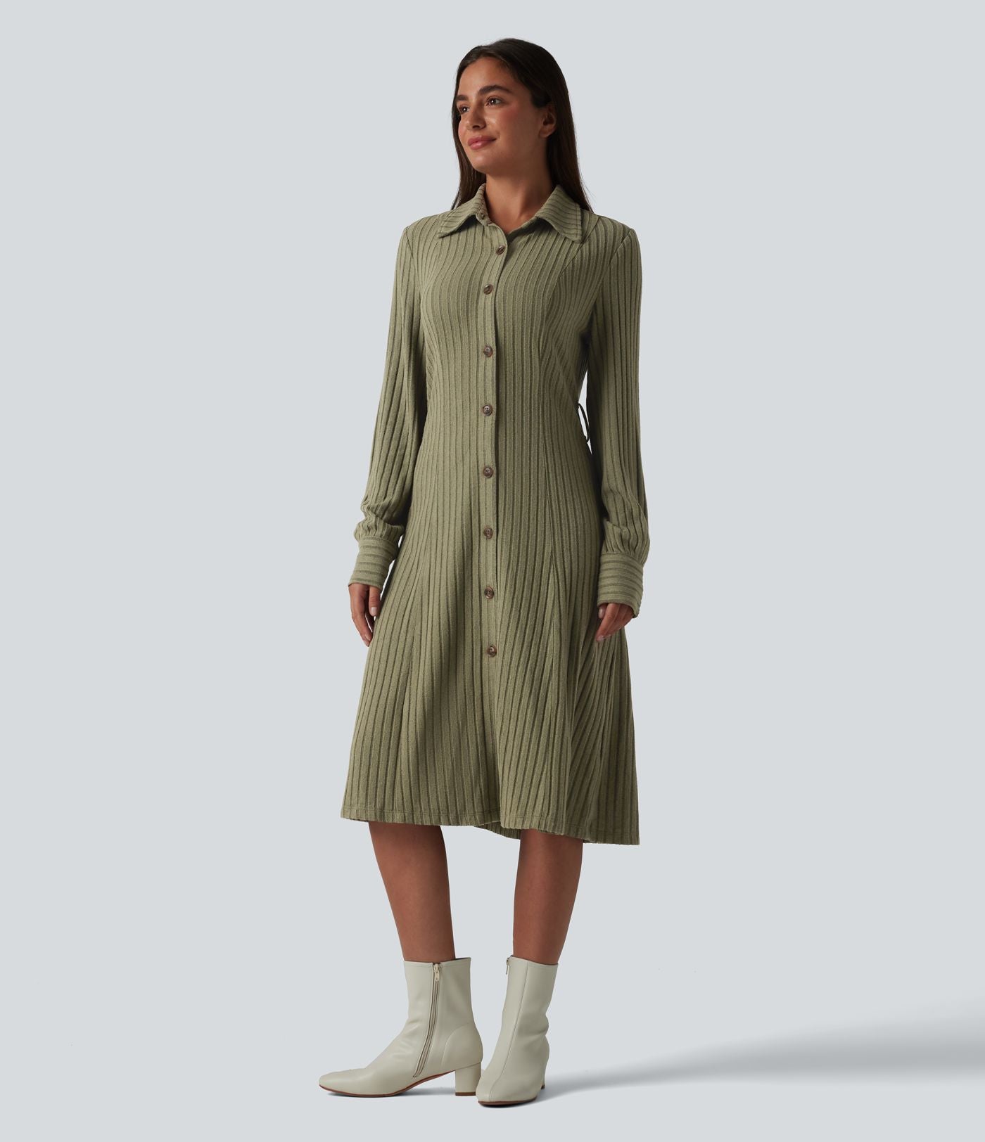 Robe de bureau mi-longue en maille côtelée à manches longues avec ceinture