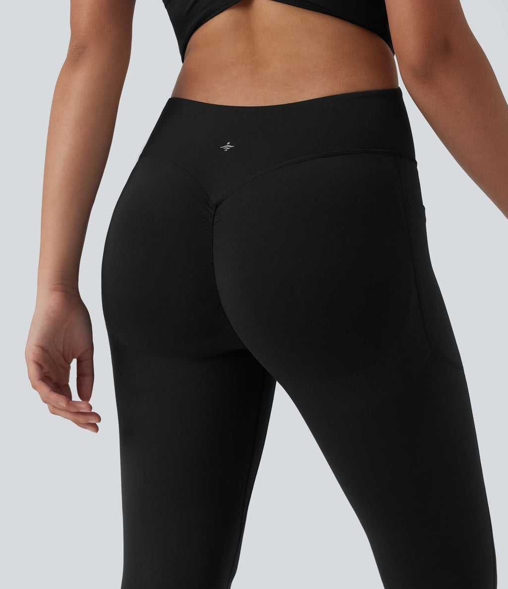 Combinaison sport gainante push-up col V longueur genoux Halara UltraSculpt™ avec poches - Édition Easy Peasy