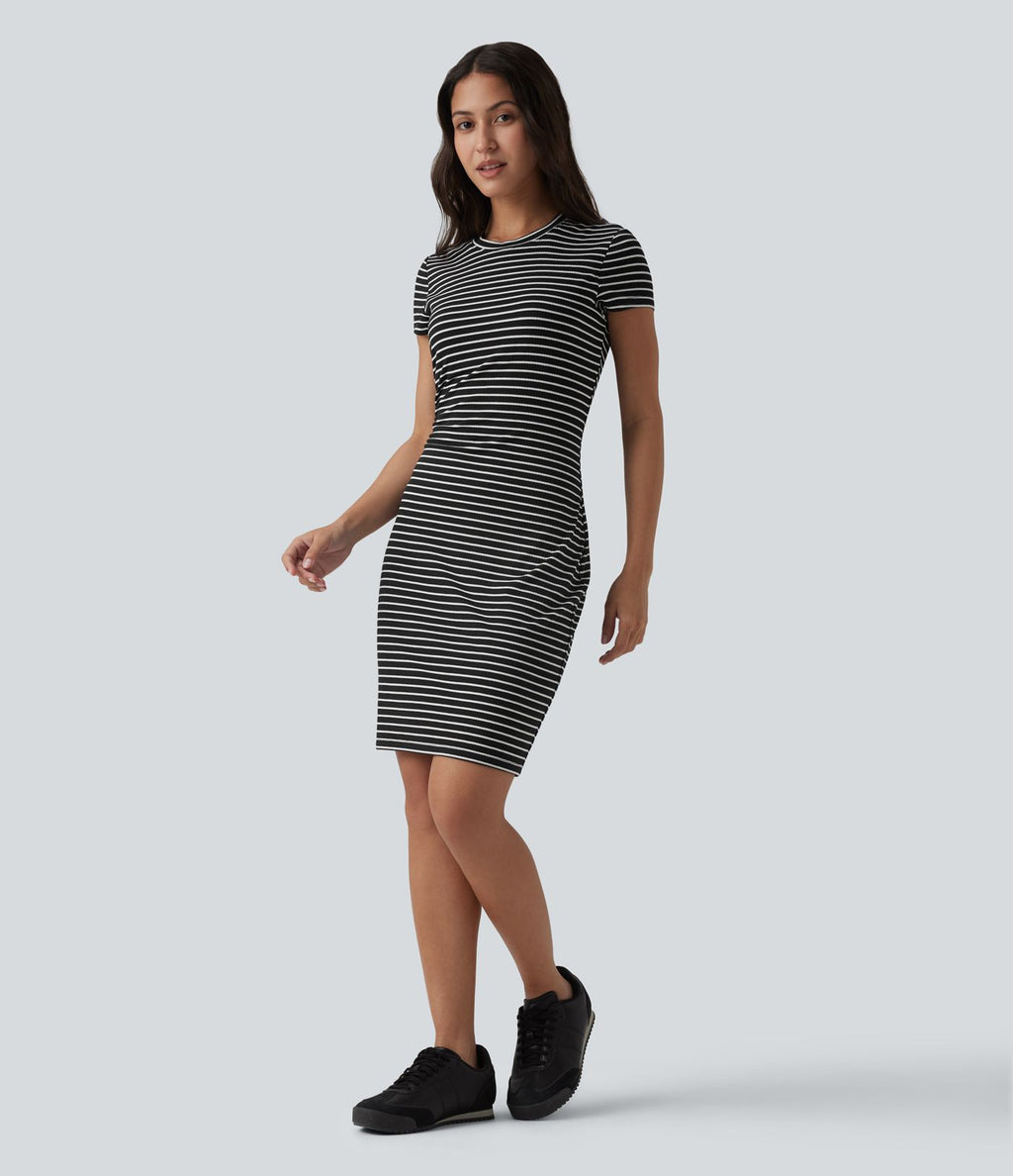 Robe courte moulante casual col rond manches courtes à rayures avec brassière intégrée