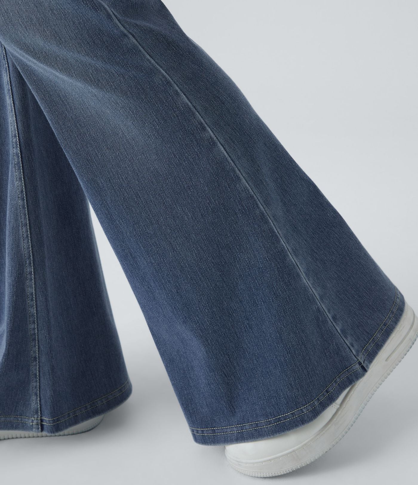 Halara Flex™ Jean Évasé à Taille Haute avec Poche Crossover Tissu Élastique Lavé