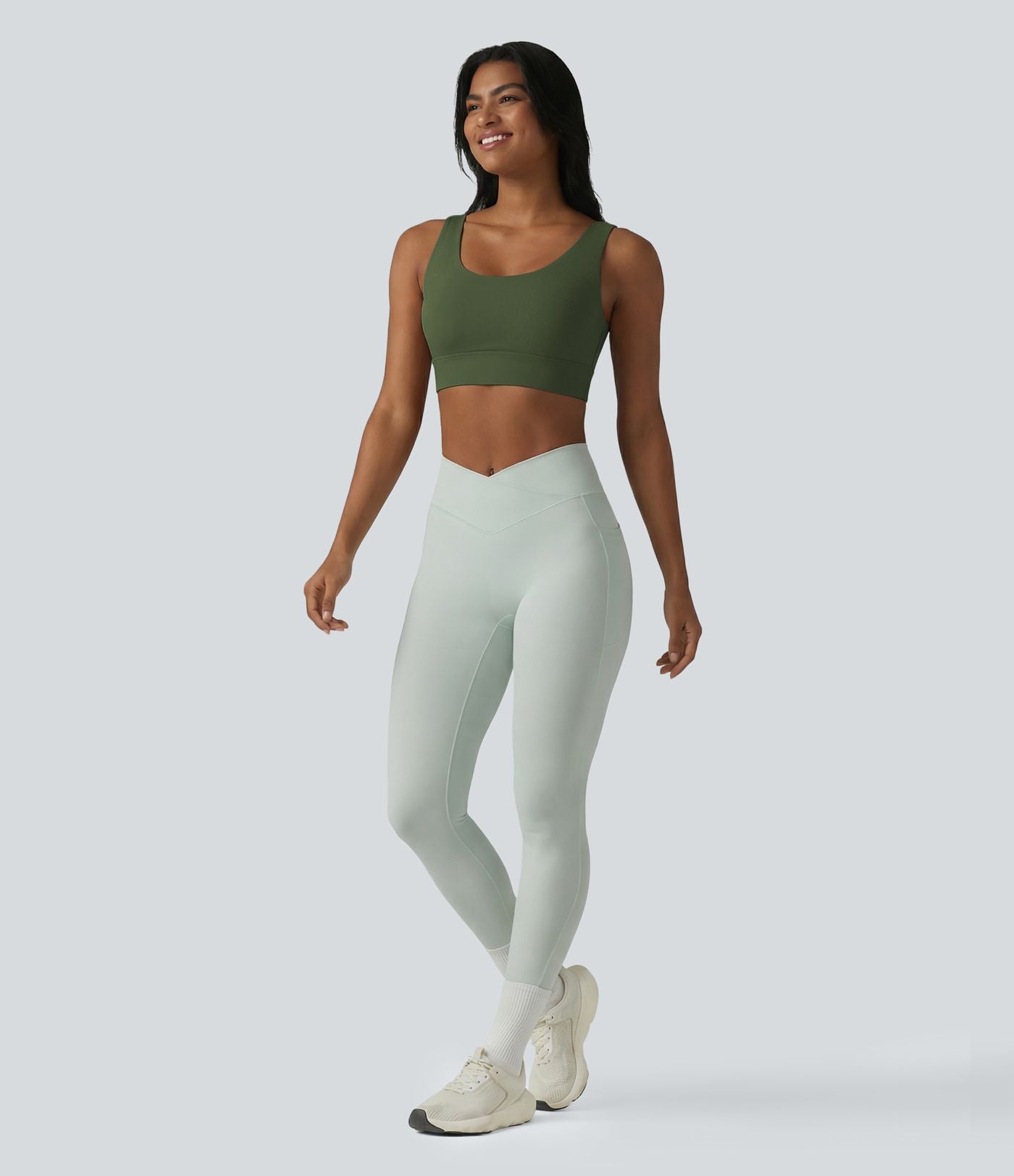 Brassière de sport Halara UltraSculpt™ maintien moyen dos nu avec boucle ajustable et brassière intégrée