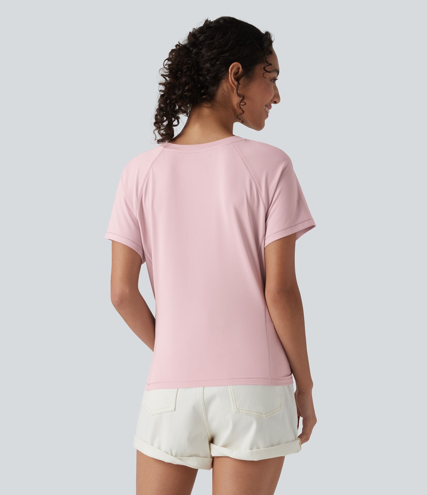 T-shirt casual col rond manches courtes avec poche