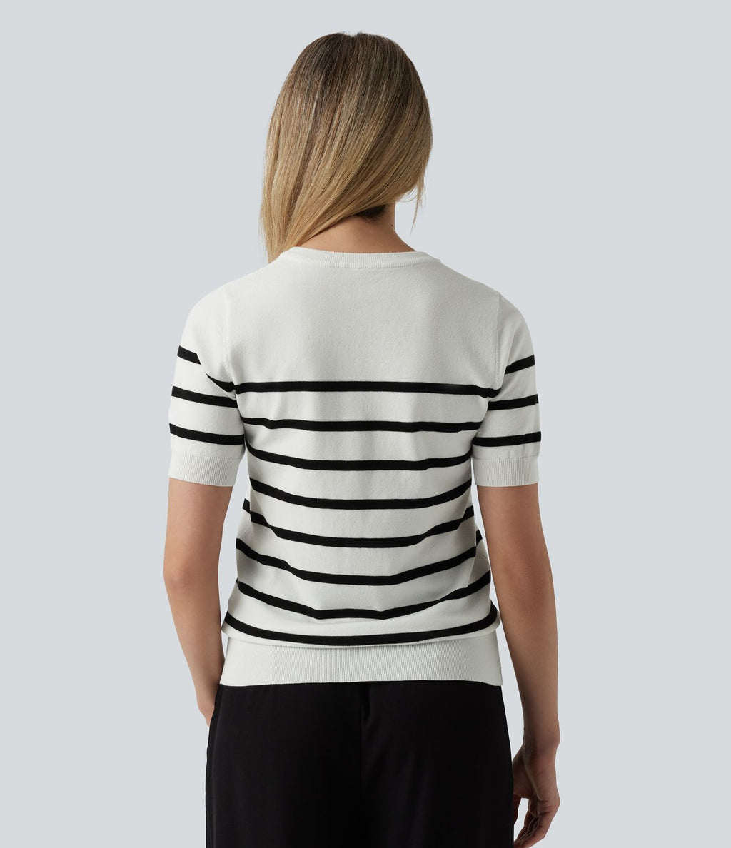 Pull tailleur col rond à manches courtes et rayures
