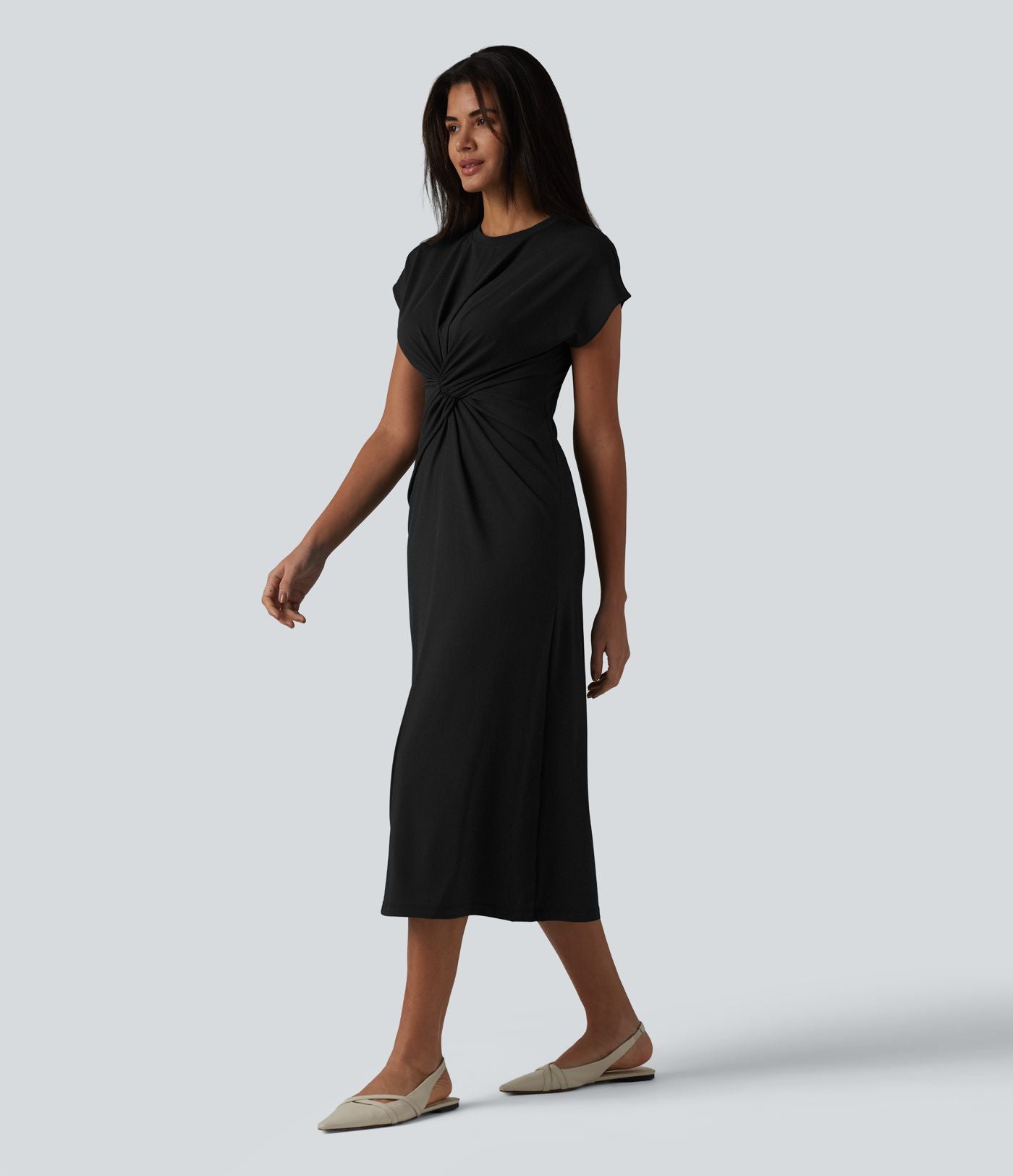 Robe de travail midi à col rond et manches courtes