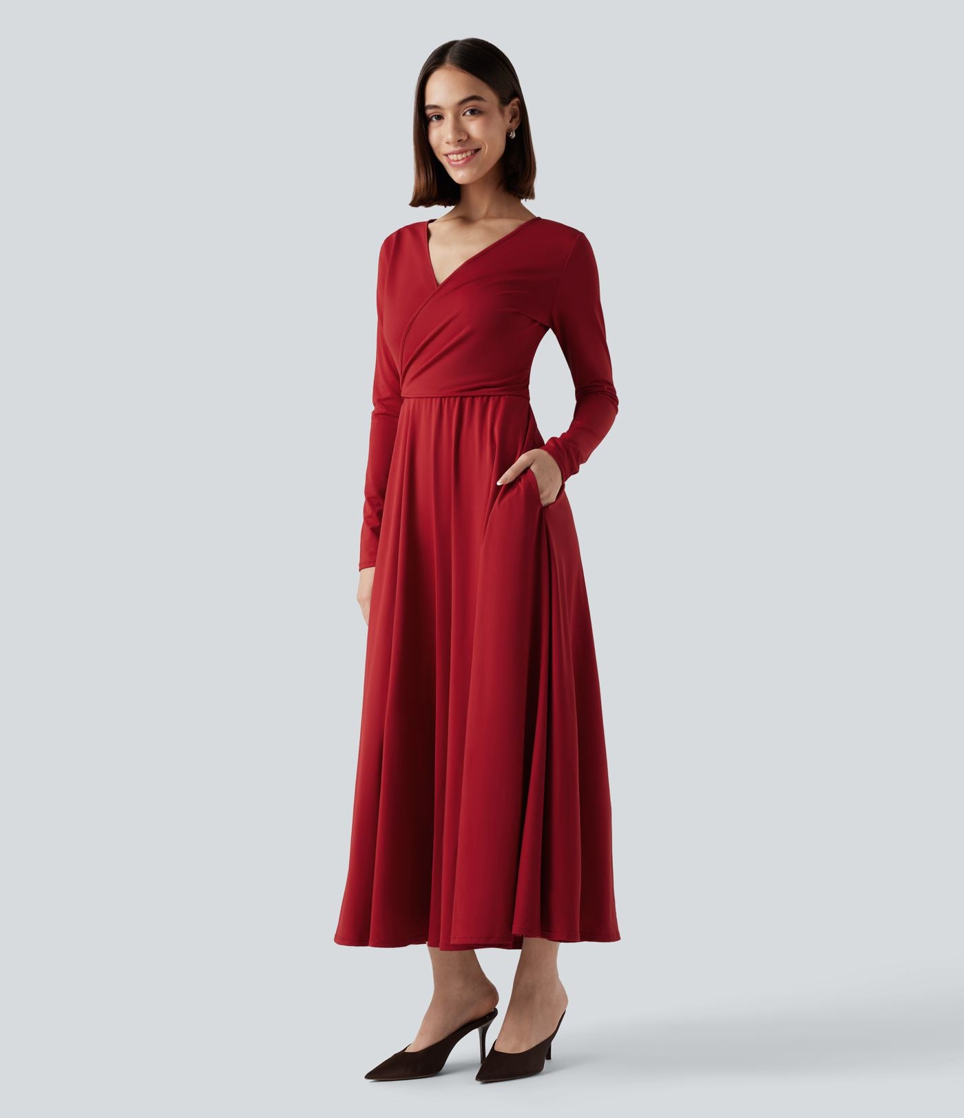 Robe mi-longue deux pièces à manches longues effet cache-cœur avec nœud au dos et poches