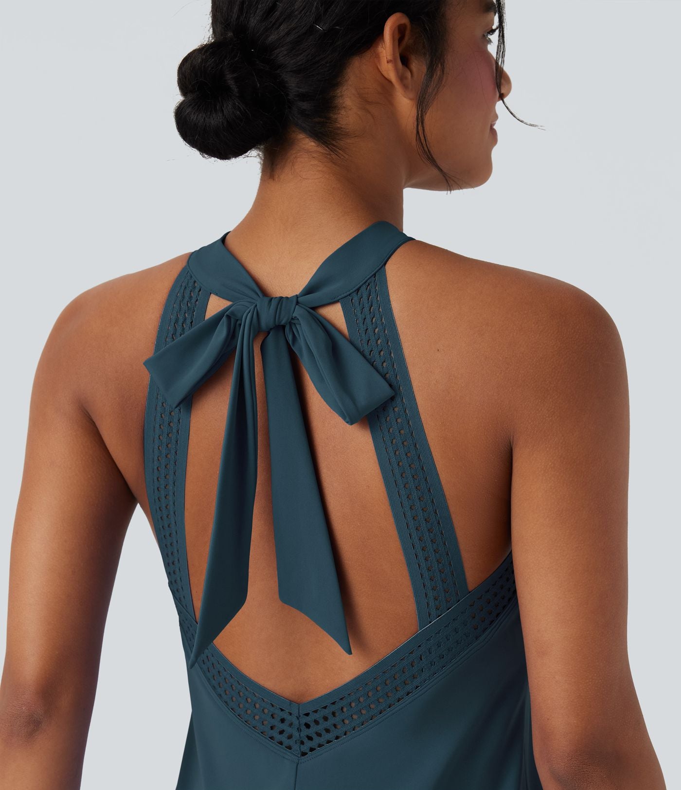 Robe de yoga courte 2-en-1 dos nu à nouer Softlyzero™ Airy Cool Touch avec poche latérale - UPF50+