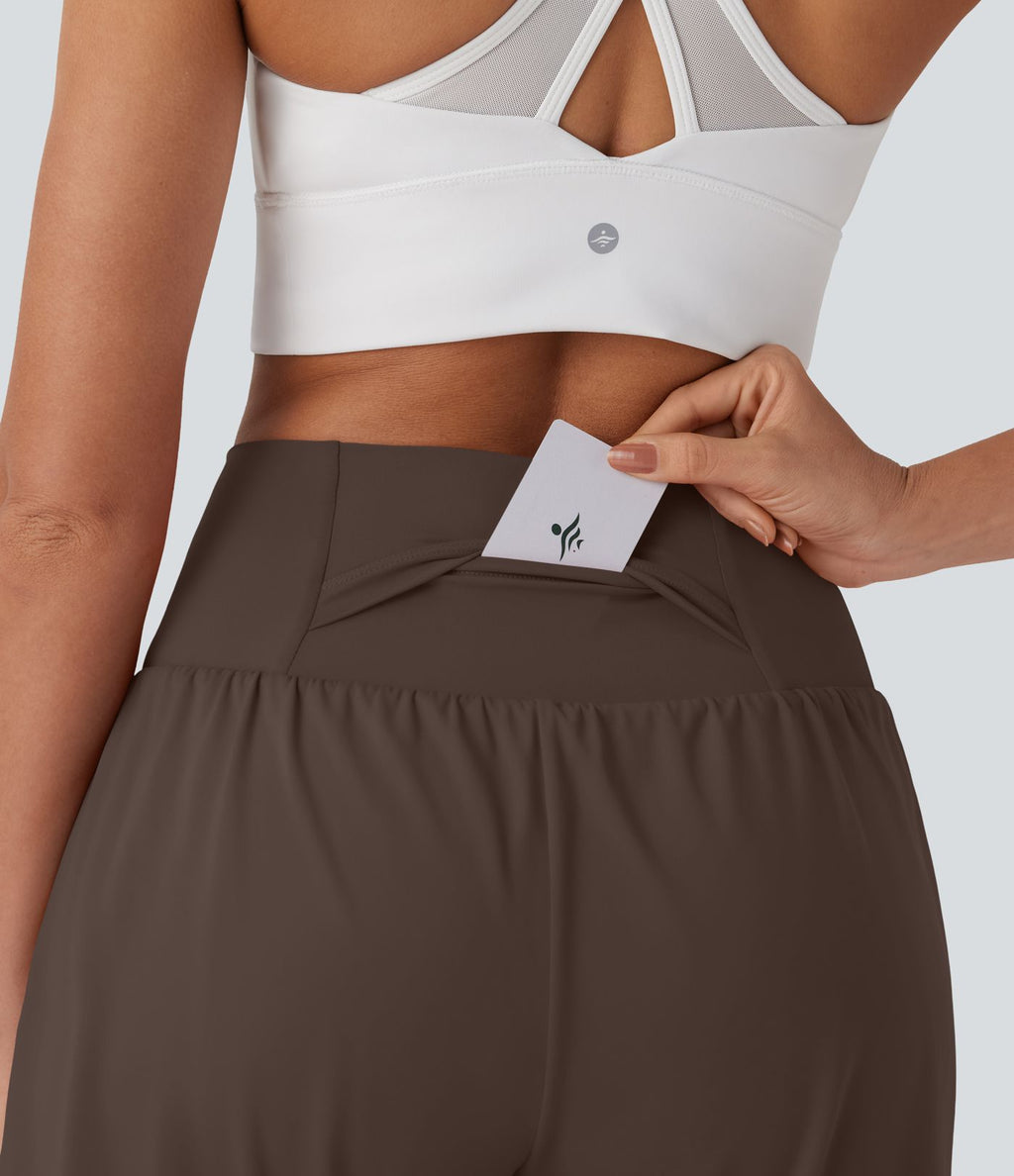 Short de yoga SoftlyZero™ Airy 2-en-1 taille très haute avec poches et effet frais InstantCool 17,5 cm