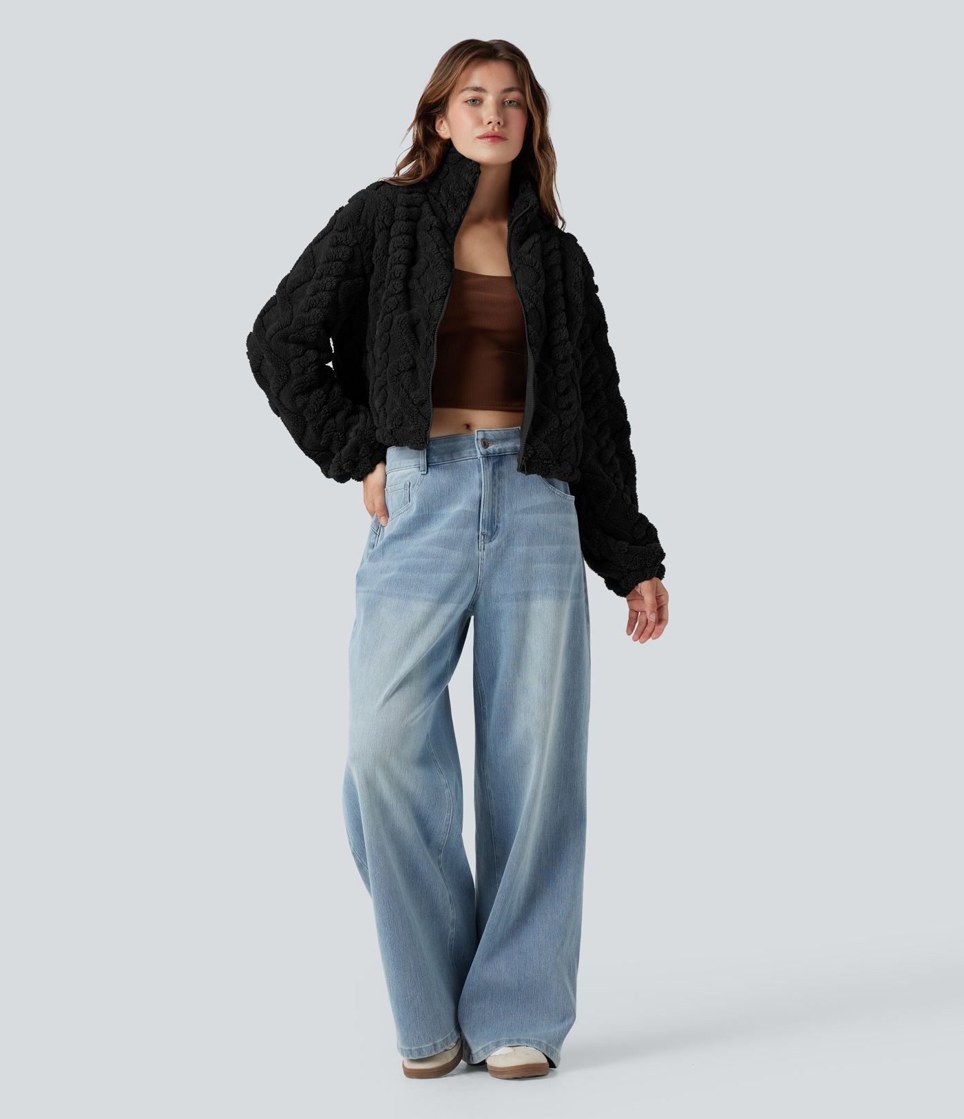 Veste sherpa col montant avec fermeture éclair et poches