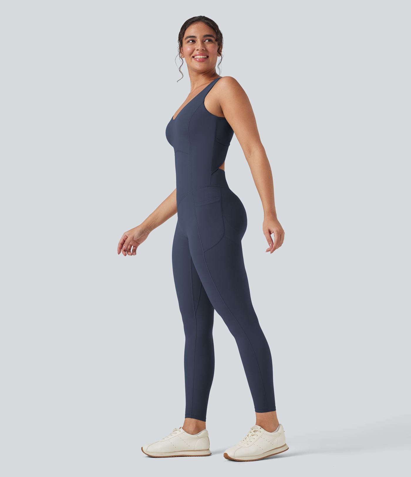 Combinaison de sport Halara UltraSculpt™ col V gainante push-up à poches