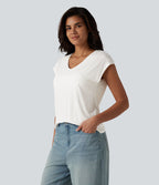 T-shirt décontracté à col V, manches courtes et soutien-gorge intégré bonnets B-DD