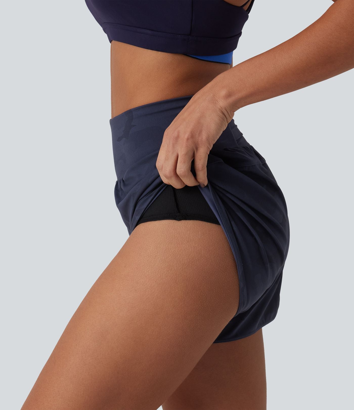 Short de running 2 en 1 Halara UltraSculpt™ gainant imprimé camouflage, taille haute, ourlet incurvé, 10 cm, avec poche