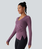 Top casual push-up à col V avec bonnets moulés, manches longues, fronces et ourlet fendu - Bonnet A/B