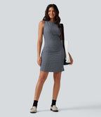 Robe mini casual sans manches col bateau à carreaux vichy, avec poches