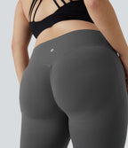 Legging d'entraînement gainant galbant taille haute grande taille avec effet scrunch et poches Halara UltraSculpt™