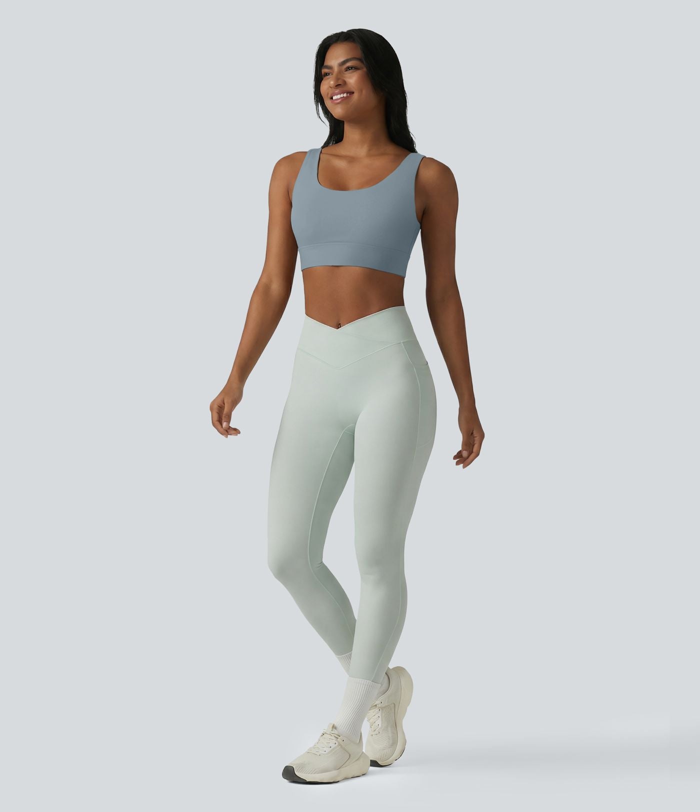 Brassière de sport Halara UltraSculpt™ maintien moyen dos nu avec boucle ajustable et brassière intégrée