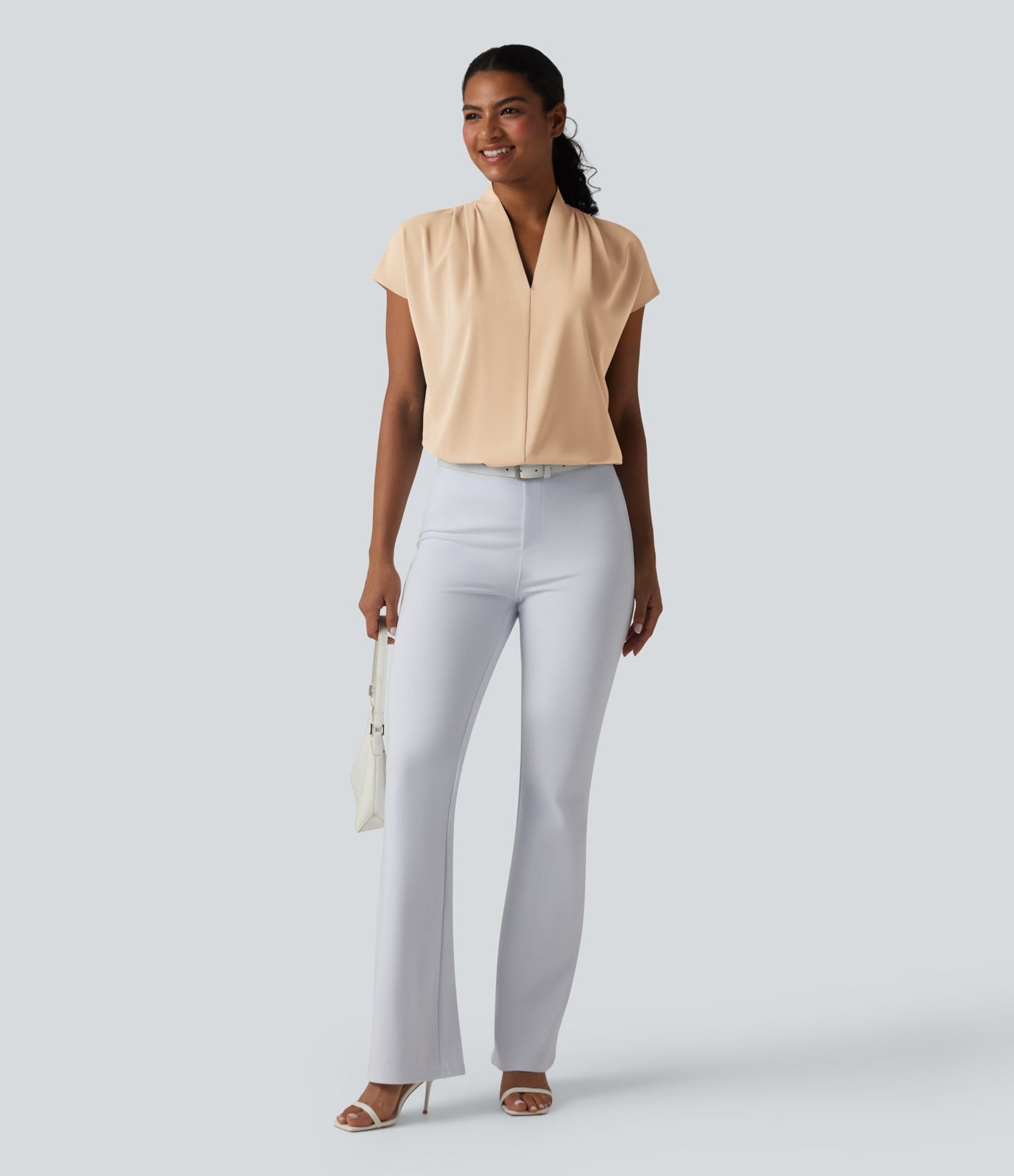 Blouse esprit bureau ample défroissage facile, col V et manches chauve-souris