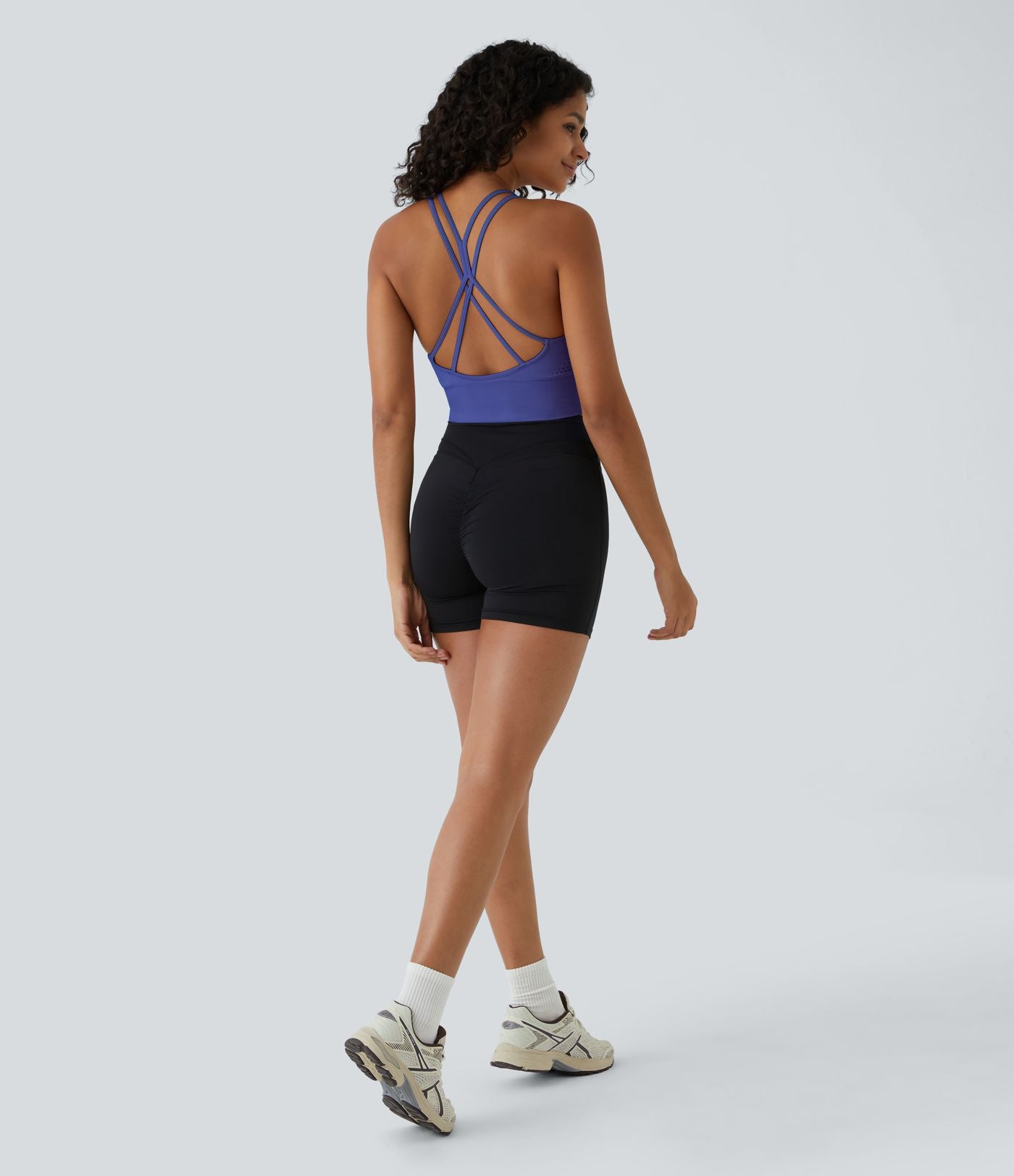Brassière de sport maintien léger bretelles froncées doubles bonnets A-D OneForm Seamless Flow