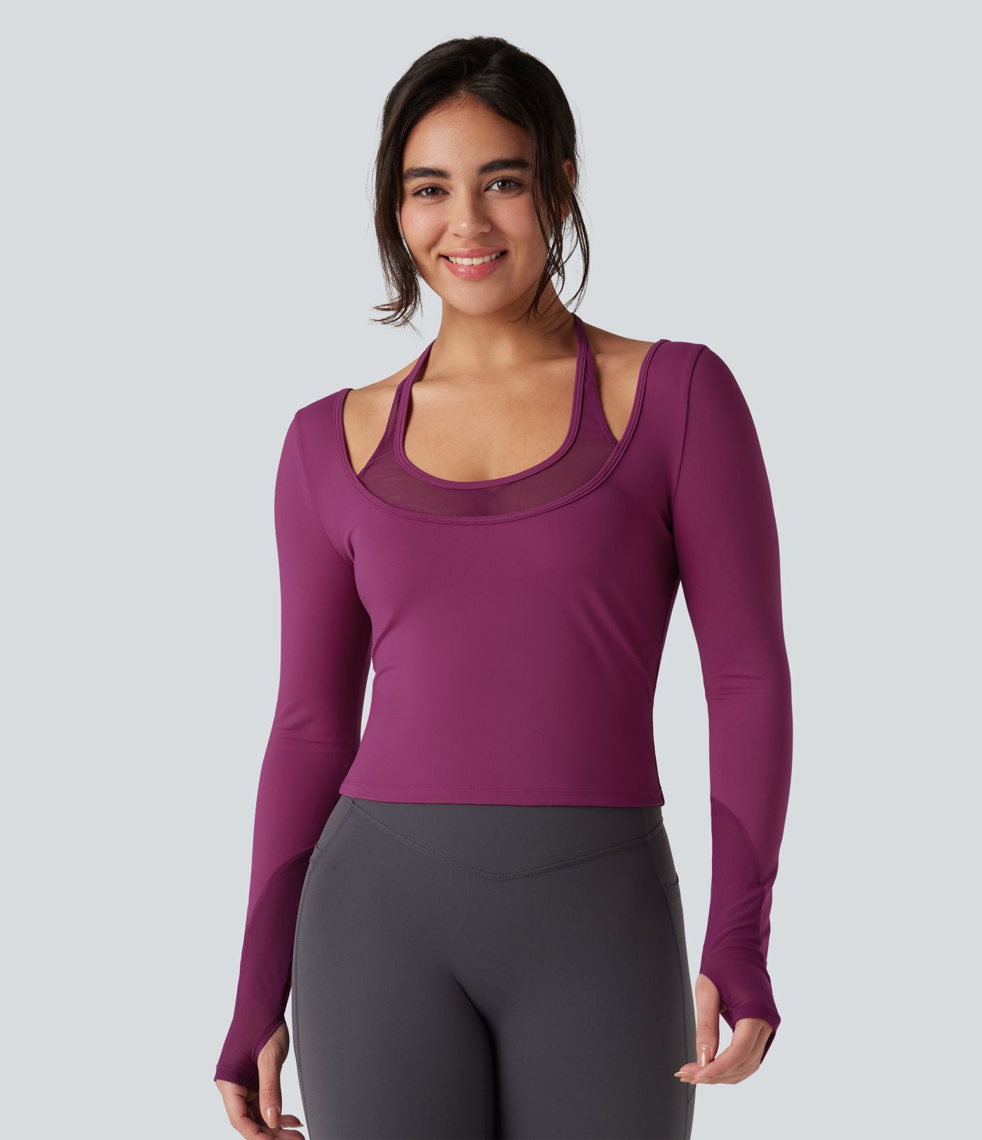 Top de sport yoga SoftlyZero™ Plush dos nu mesh contrastant manches longues avec trous pouces