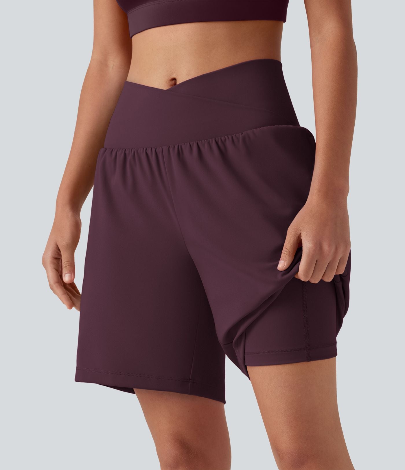 Short de yoga SoftlyZero™ Airy 2-en-1, taille haute, croisé, à effet frais InstantCool, 17,5 cm, avec poches