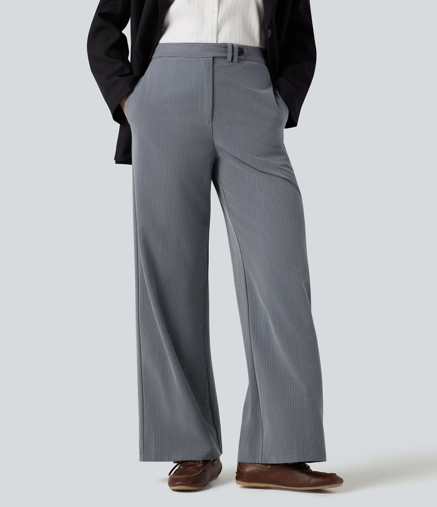 Pantalon tailleur rayé coupe droite taille haute avec poches
