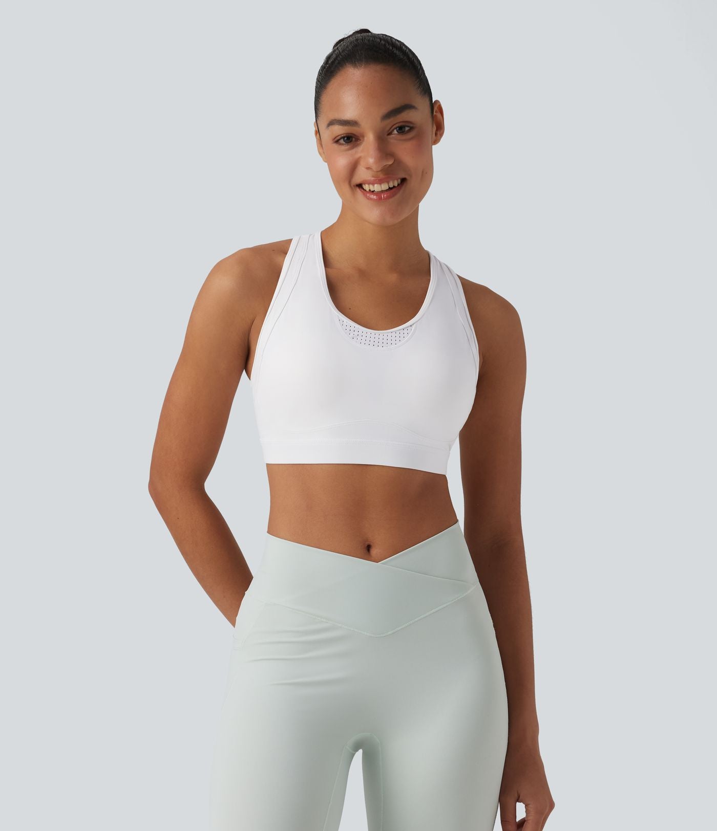 Brassière de sport Halara UltraSculpt™ dos nageur découpes maintien moyen