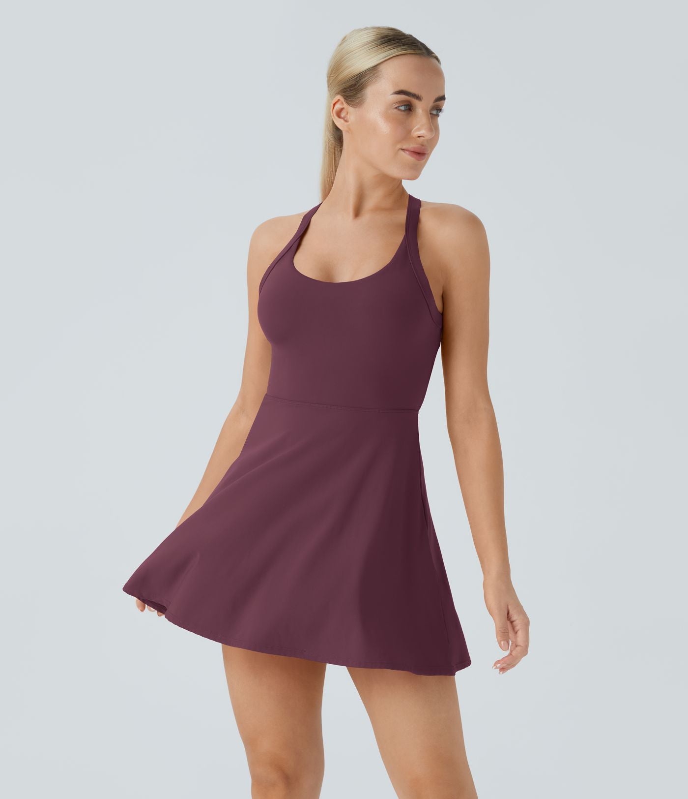 Robe de sport dos nu torsadée A-C