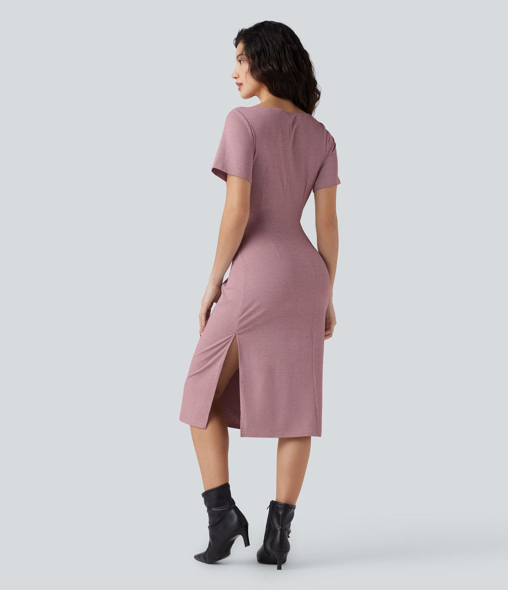 Robe tailleur mi-longue moulante manches courtes froncée