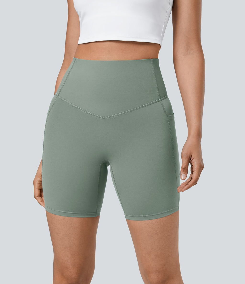 Short cycliste 17,5 cm d'entraînement gainant taille haute avec poches Halara UltraSculpt™