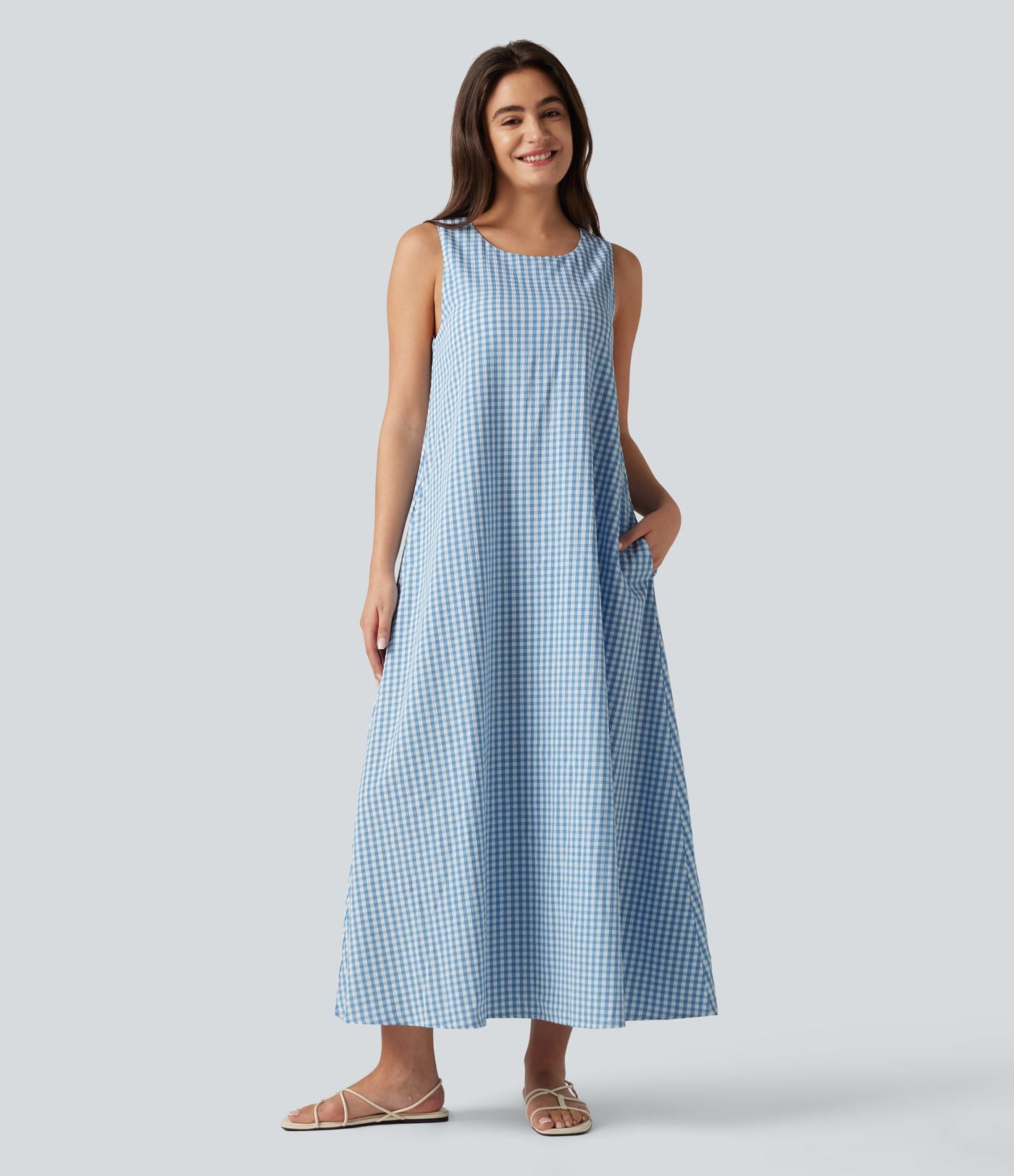 Robe débardeur midi décontractée à col rond sans manches avec soutien-gorge intégré en tissu froissé vichy avec poches