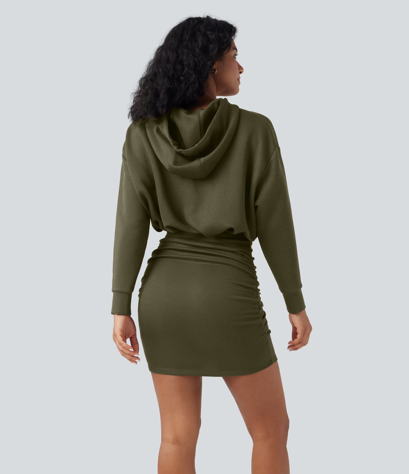 Robe décontractée SpacerTek™ mini à manches longues, effet froncé avec capuche