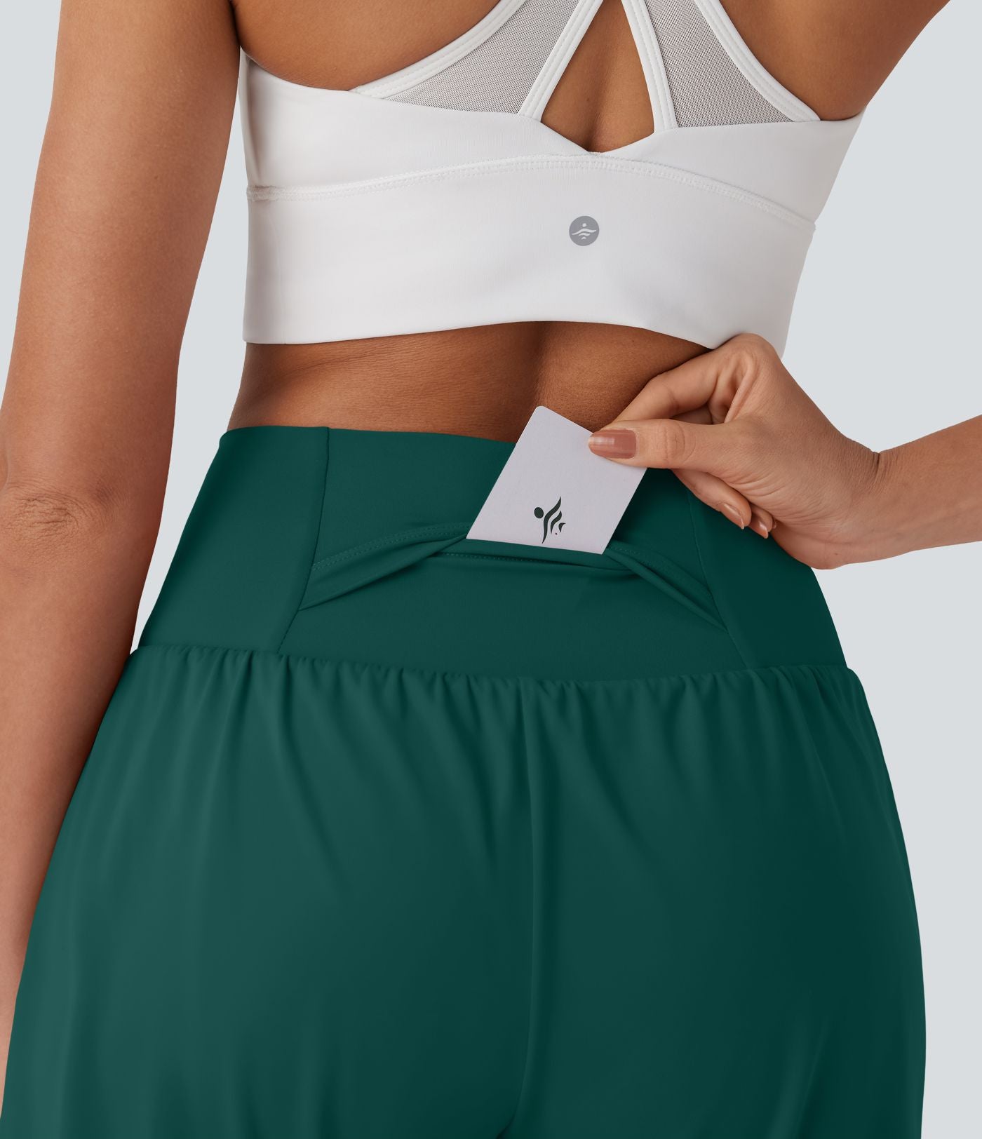 Short de yoga SoftlyZero™ Airy 2-en-1 taille très haute avec poches et effet frais InstantCool 17,5 cm