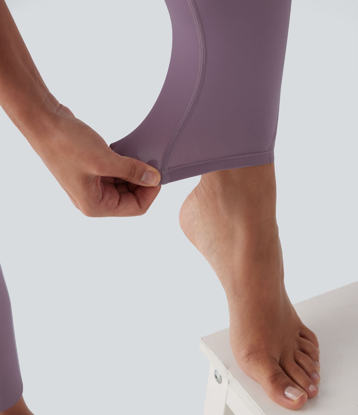 Legging de yoga Halara UltraSculpt™ gainant taille haute effet frais InstantCool et séchage rapide avec poches, protection solaire UPF50+
