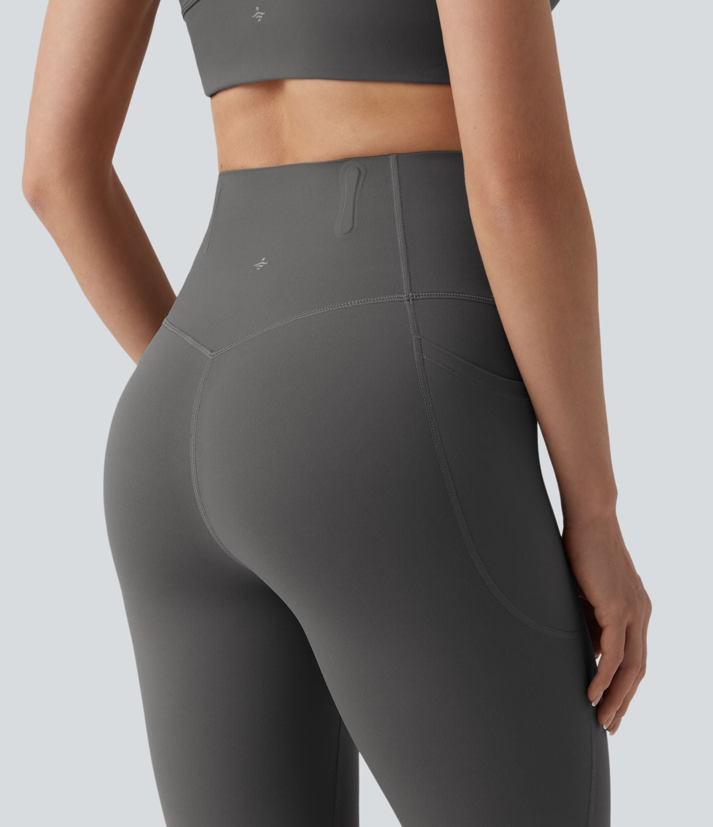 Legging 7/8 de yoga taille haute gainant sculptant anti-roulottage Halara UltraSculpt™ avec poches