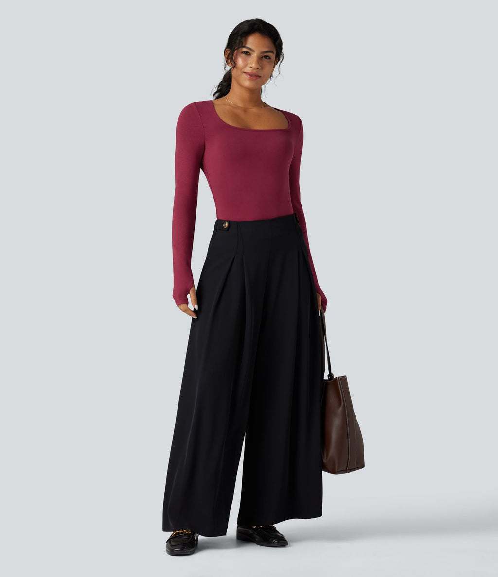 T-shirt tailleur col carré manches longues coupe ajustée