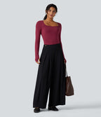 T-shirt tailleur col carré manches longues coupe ajustée