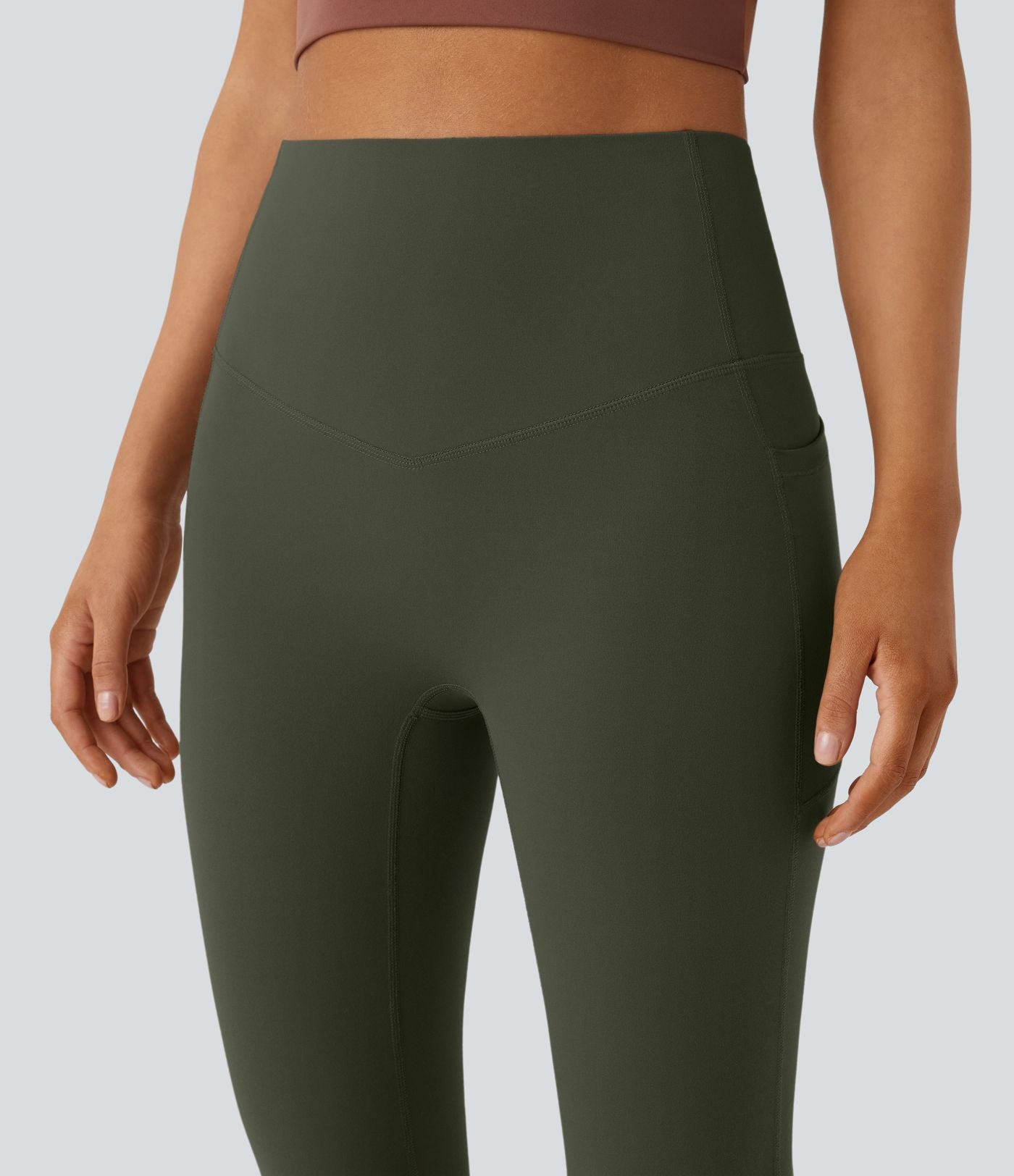 Pantalon de yoga à coupe bootcut gainant taille haute avec poches Halara UltraSculpt™