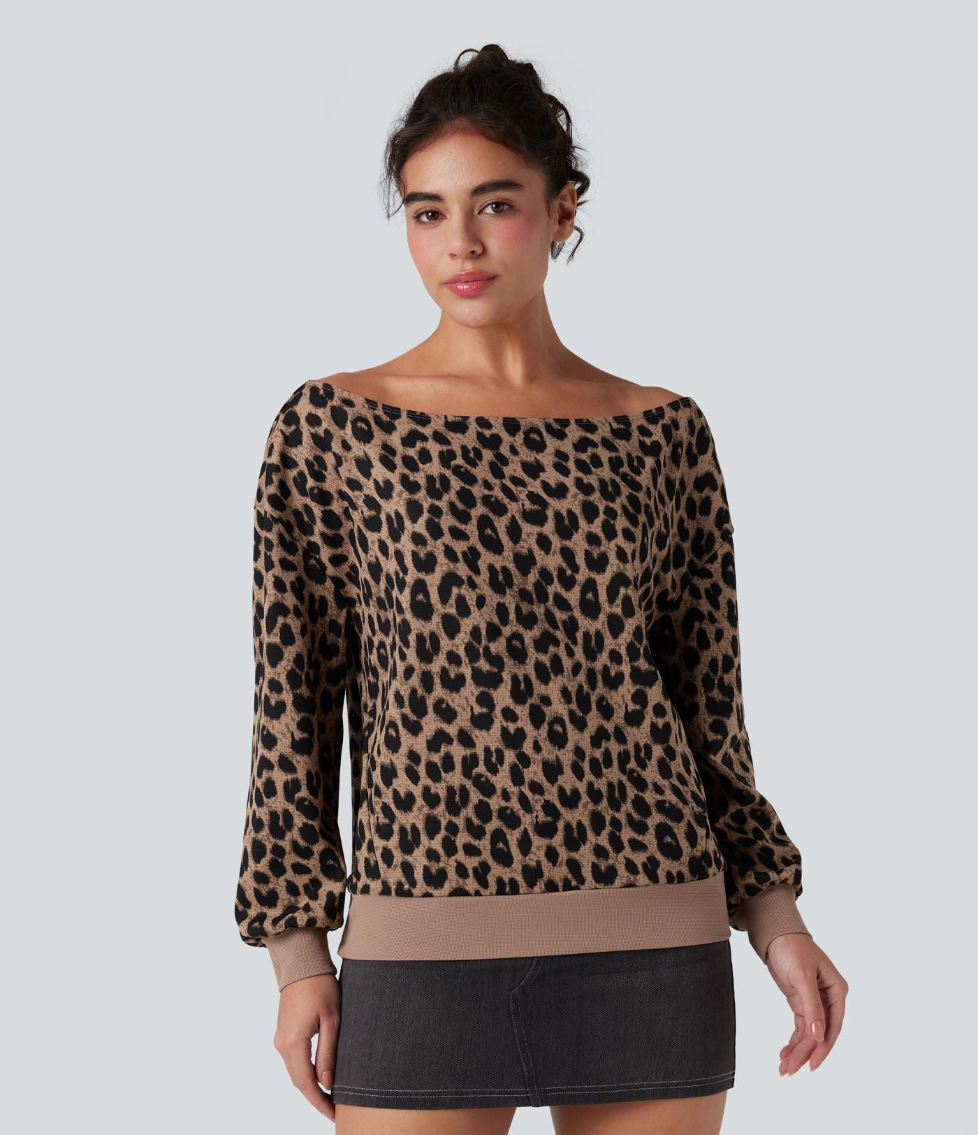 Sweat-shirt gaufré imprimé léopard une épaule manches longues avec poches