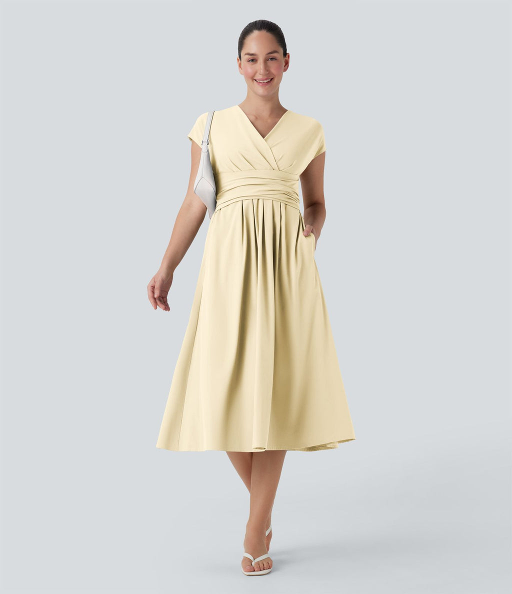 Robe midi Breezeful™ col V manches courtes à liens dans le dos séchage rapide avec poches latérales