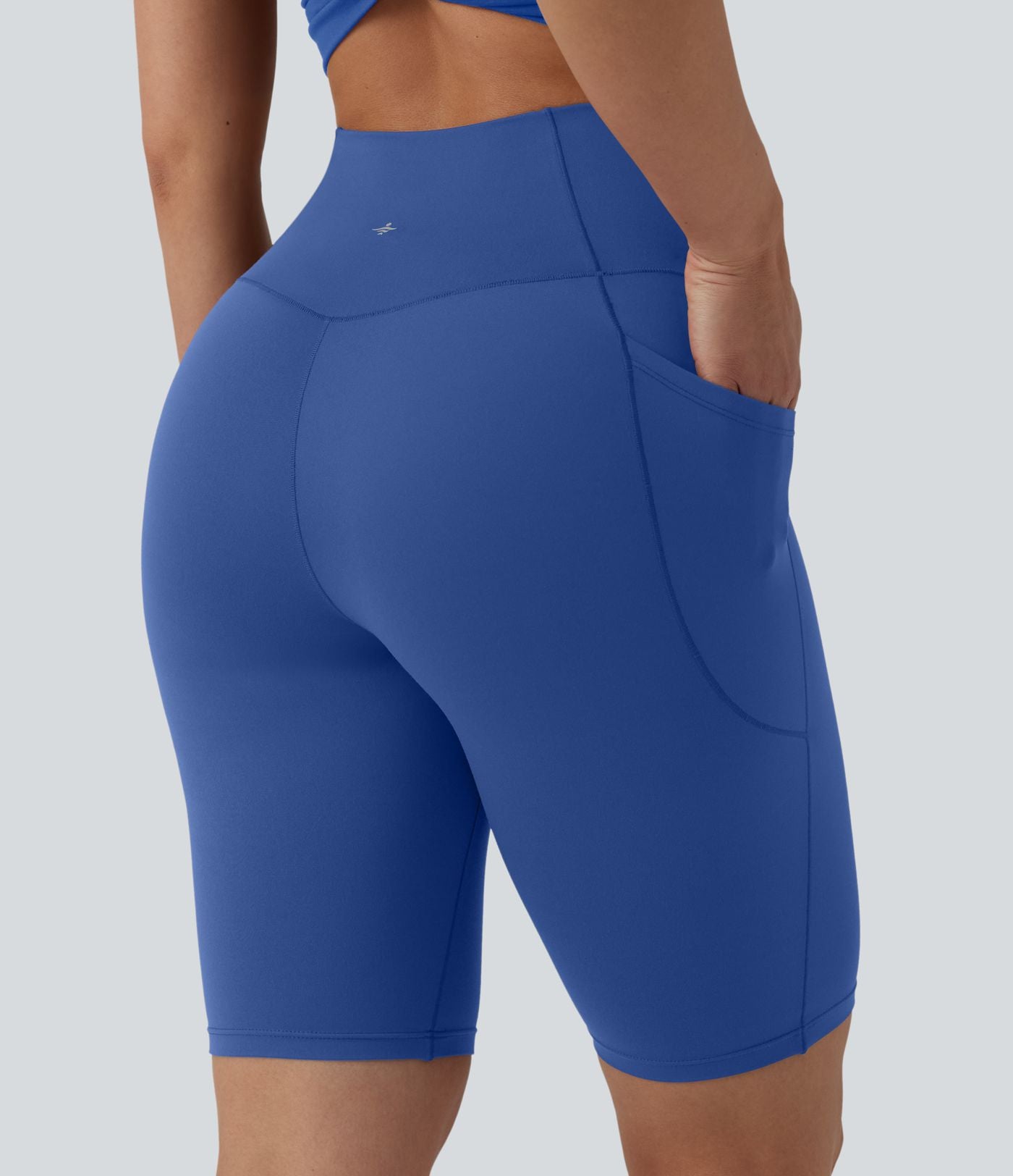 SoftlyZero™ Short cycliste de yoga croisé taille haute 23 cm avec poches - UPF50+