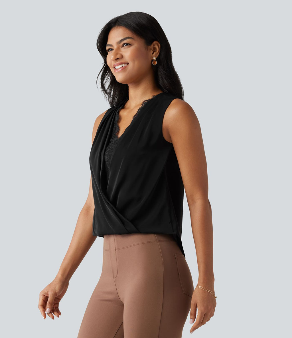 Blouse esprit bureau défroissage facile, col V, dentelle contrastée, fronces et sans manches
