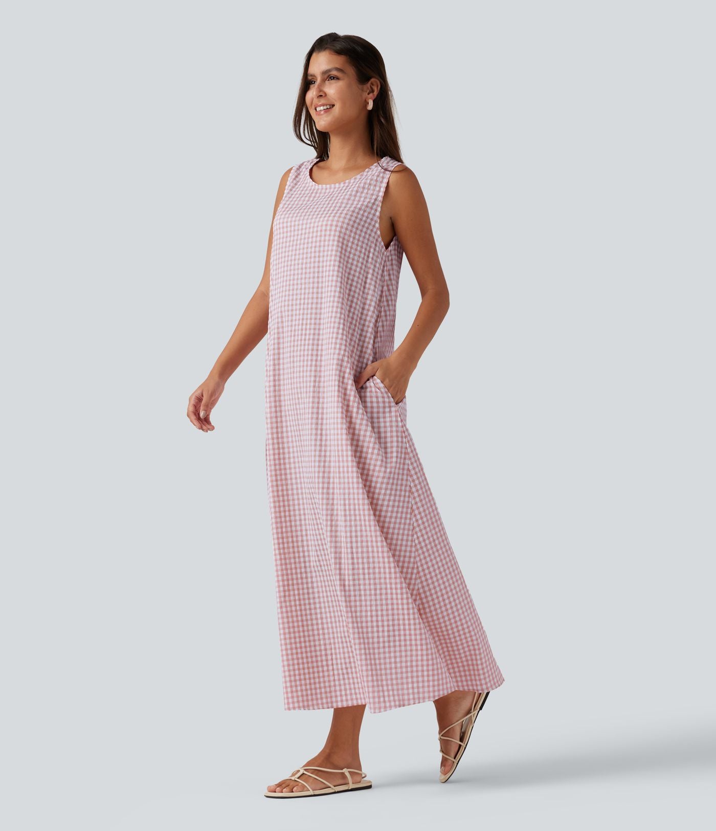Robe débardeur midi décontractée col rond sans manches en vichy froissé avec poches