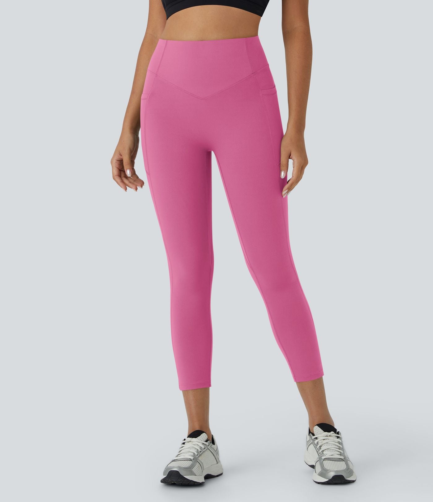 Legging corsaire d'entraînement gainant galbant taille haute avec effet scrunch et poches Halara UltraSculpt™