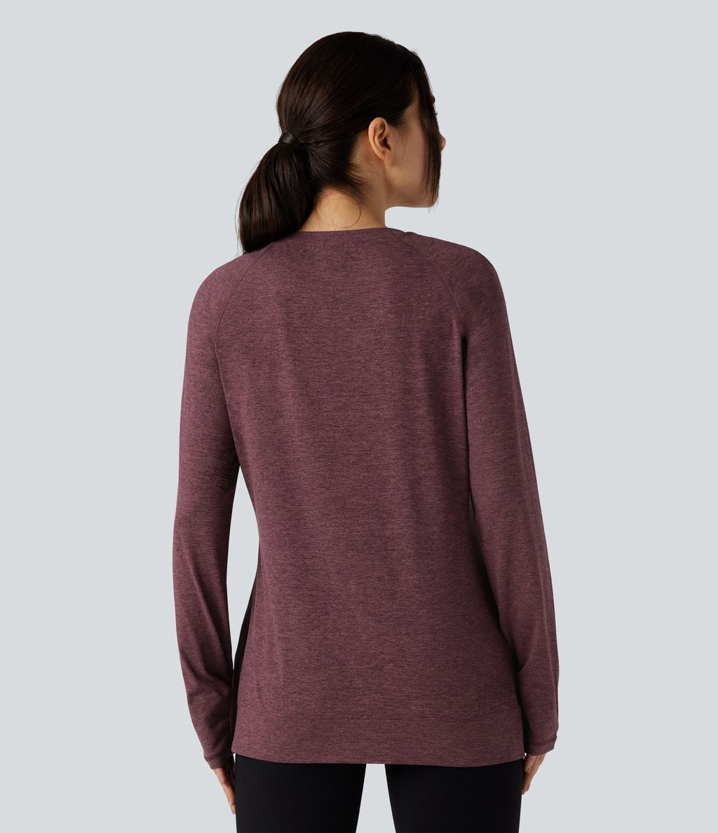 T-shirt doux col rond ourlet fendu manches raglan longues