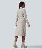 Robe de bureau mi-longue en maille côtelée à manches longues avec ceinture