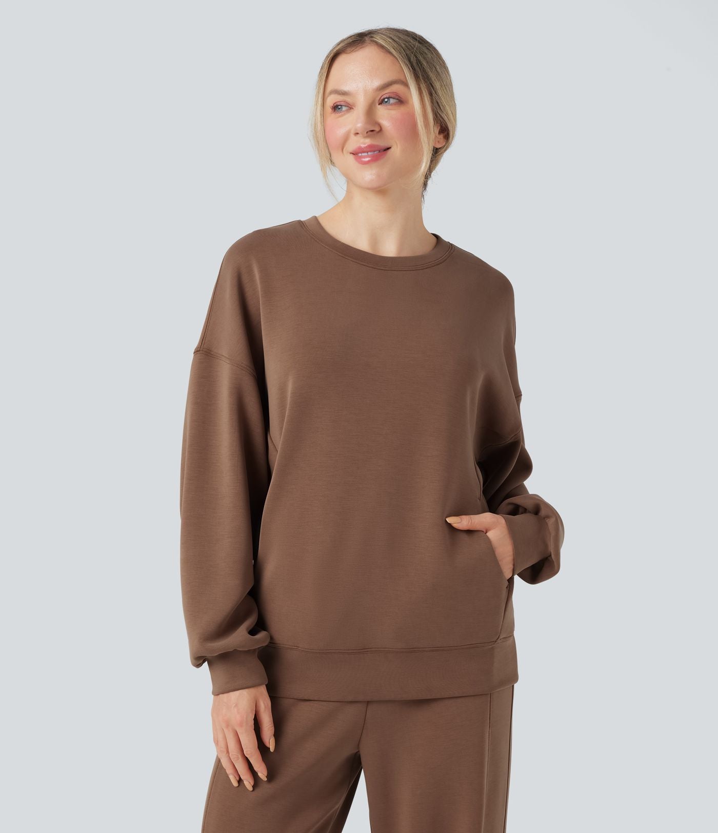 Sweat-shirt décontracté SpacerTek™ col rond, manches longues et dos croisé, avec poches