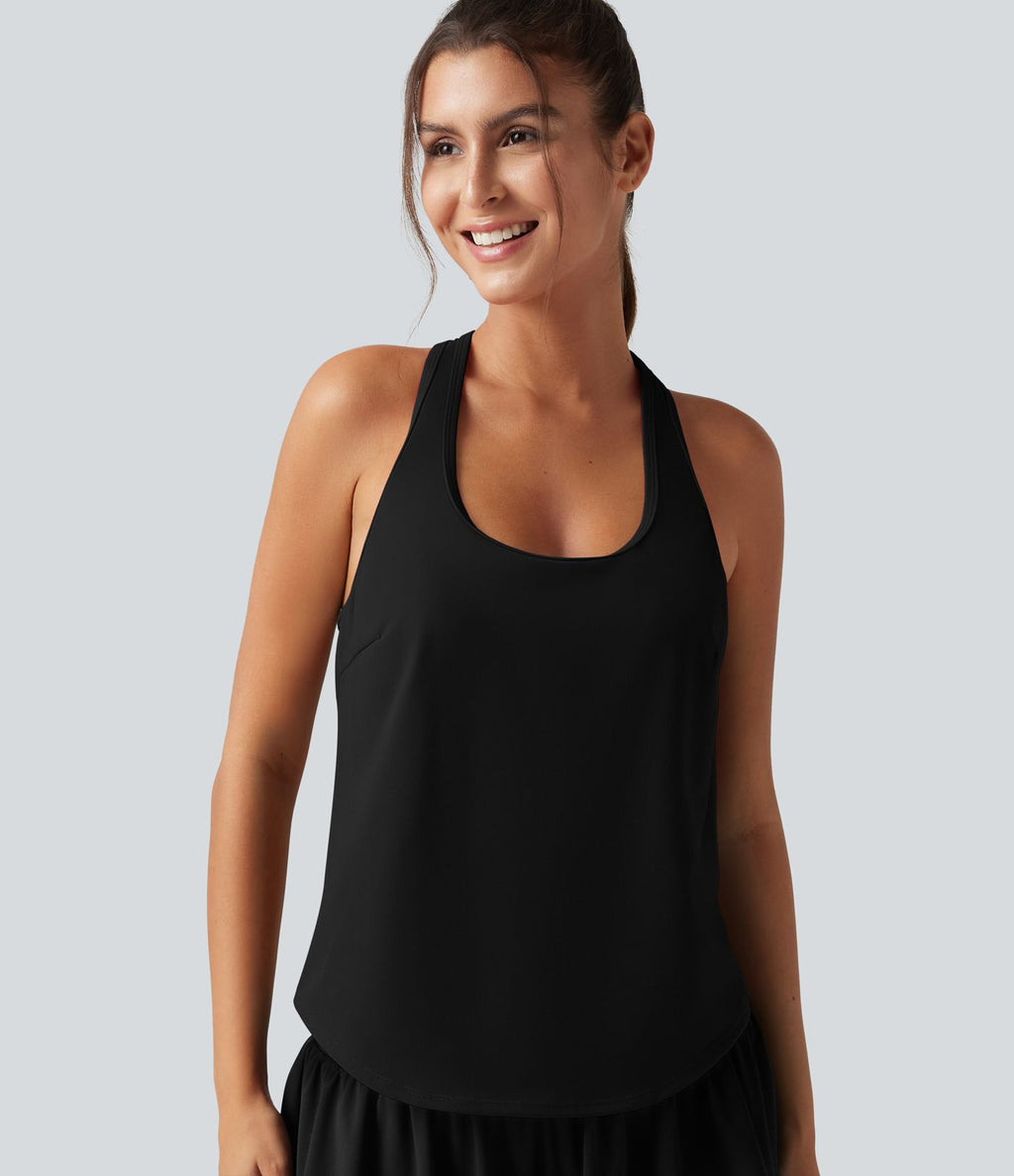 Débardeur de yoga à encolure U, ourlet arrondi, toucher frais, séchage rapide, coussinets amovibles et protection solaire UPF 50+